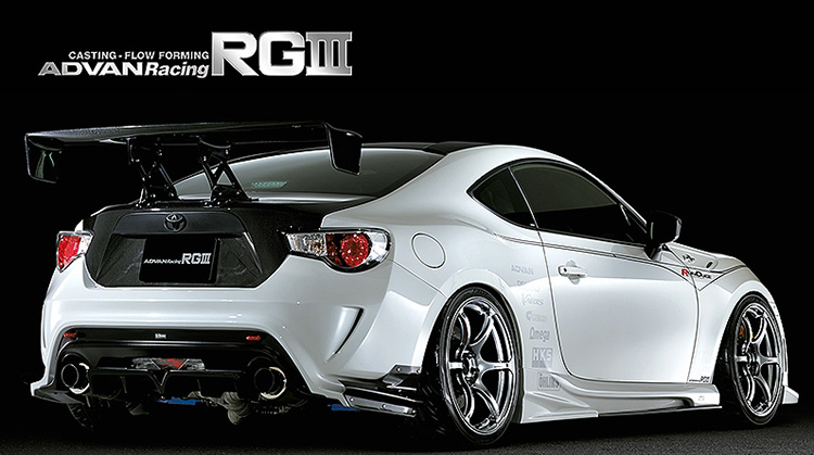 ADVAN Racing RGIII