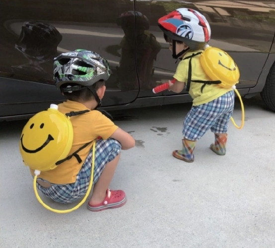お子様との洗車風景
