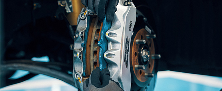 オートバックス ブレーキパッド交換