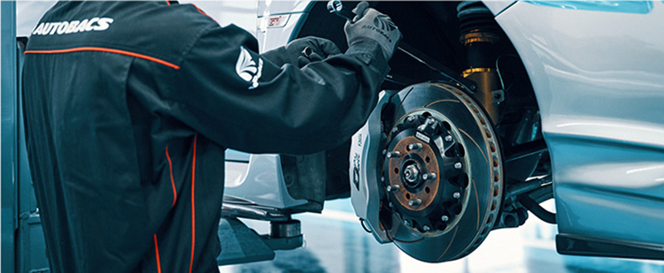 オートバックス 車高調取付